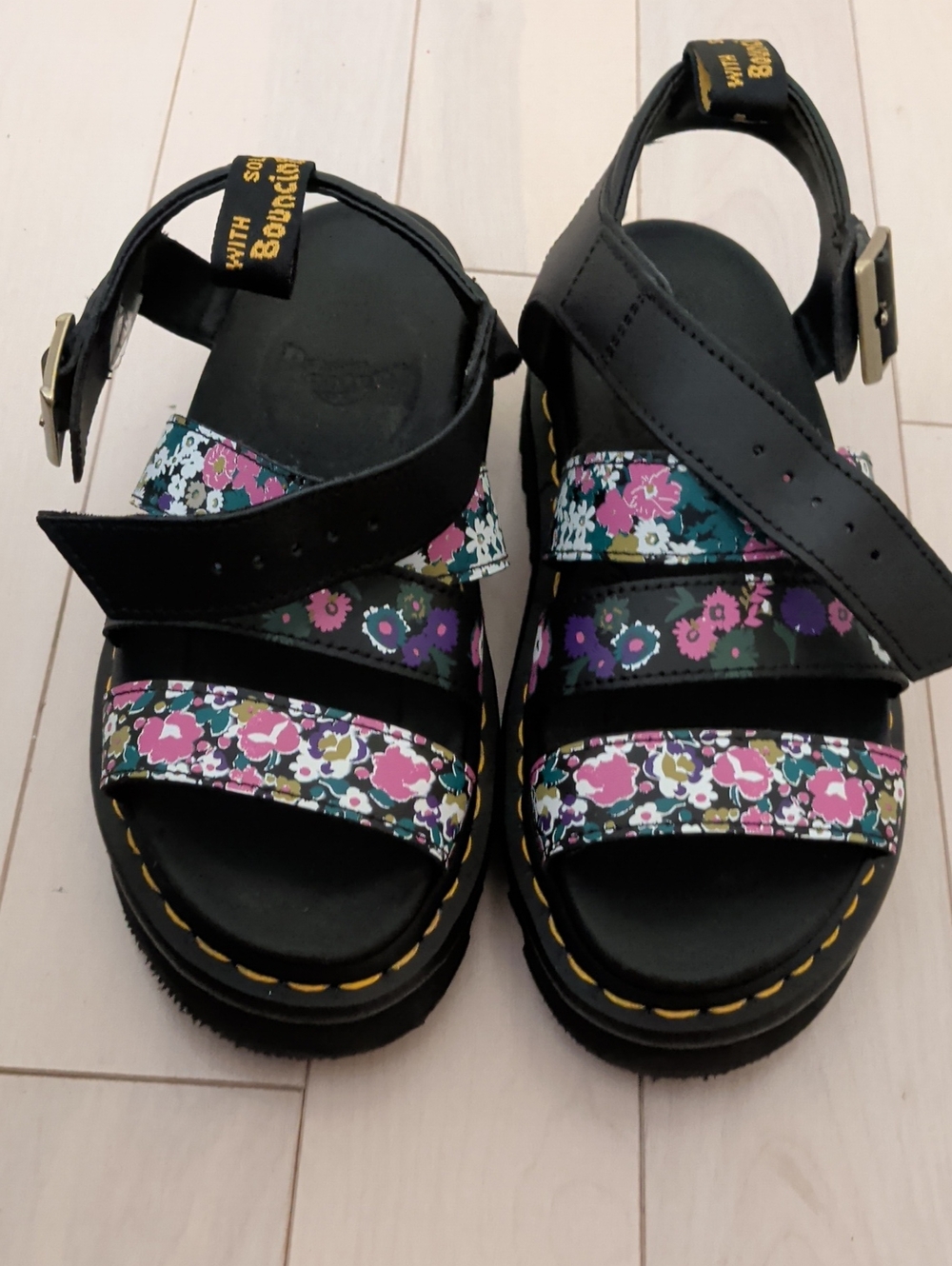 Dr Martens Flower Sandals